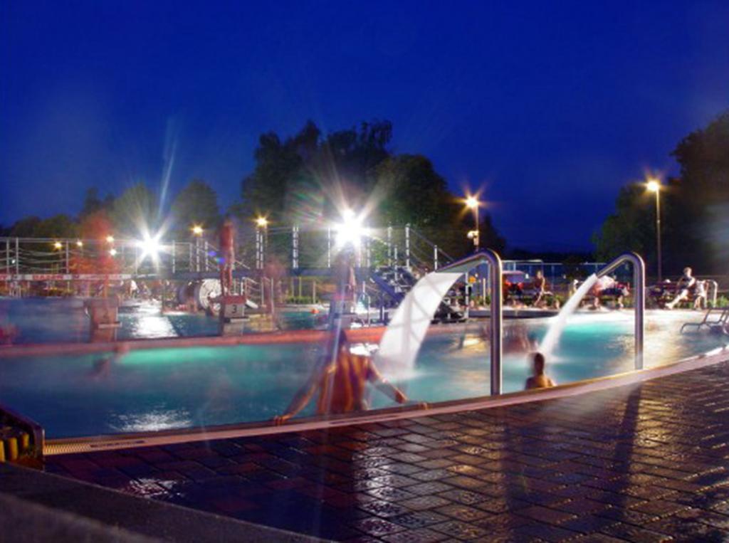 Hotel Terasa Frydek-Mistek Exterior foto