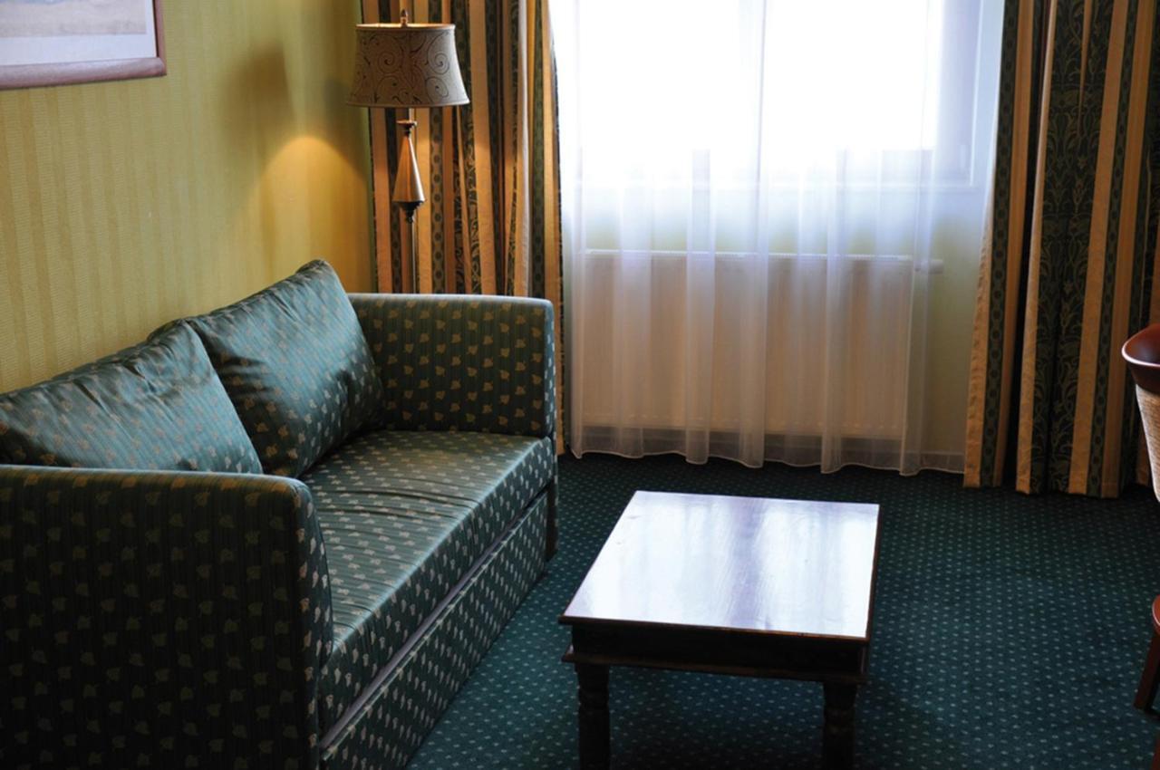 Hotel Terasa Frydek-Mistek Quarto foto